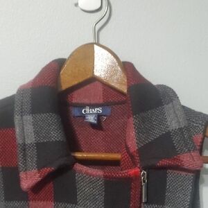 Chaps Vest Women's Size Medium Plaid Fabric Vest in Red and Black
